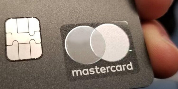 Cartão Mastercard Black - Créditos: Reprodução